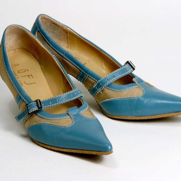 Blue and Tan Avant Gard GFJ  Italian High Heels - Sz 38 EU or 7.5 US - Picture 2 of 16
